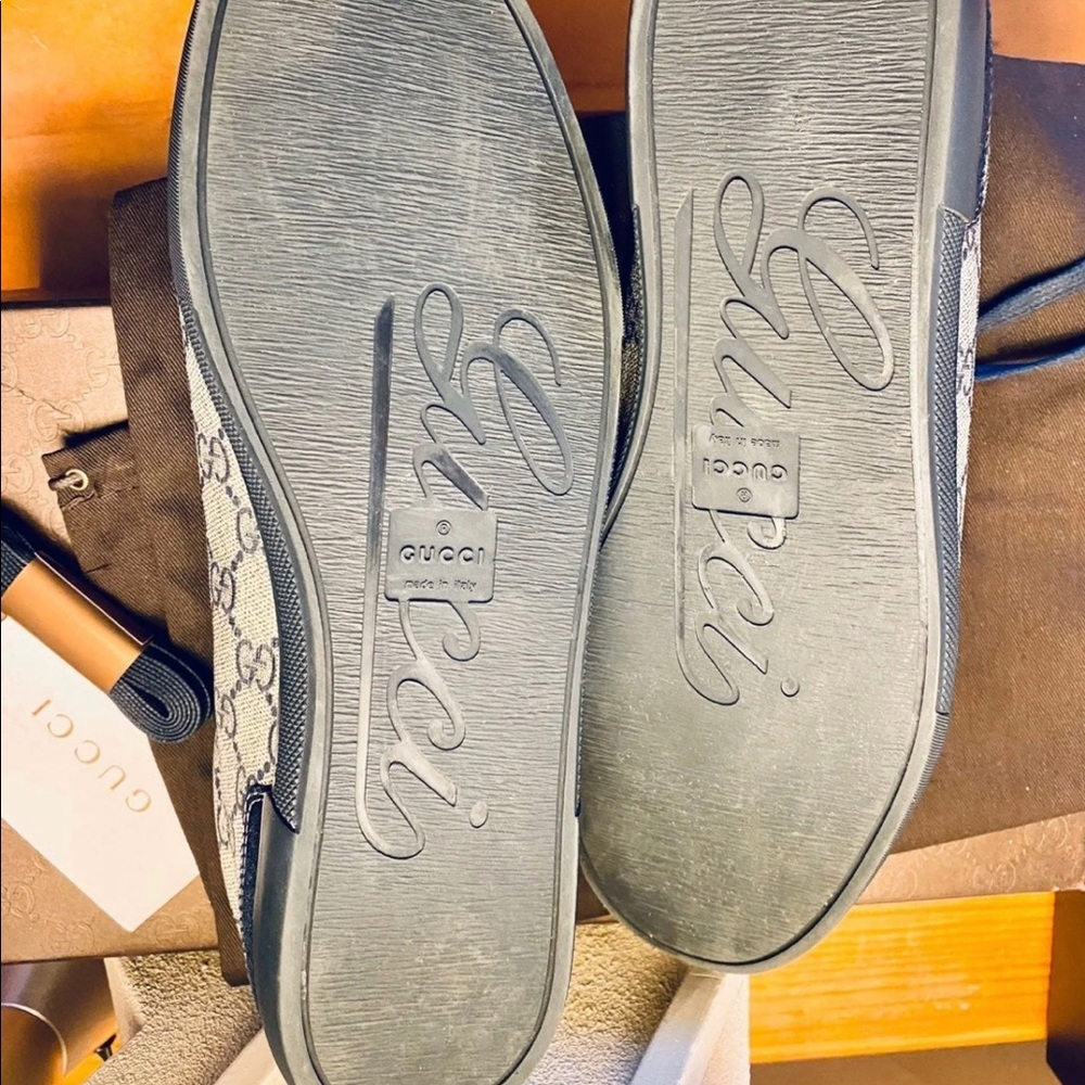 🥾🥾🥾Authentic Gucci Fashion Sneakers - Picture 7 of 12